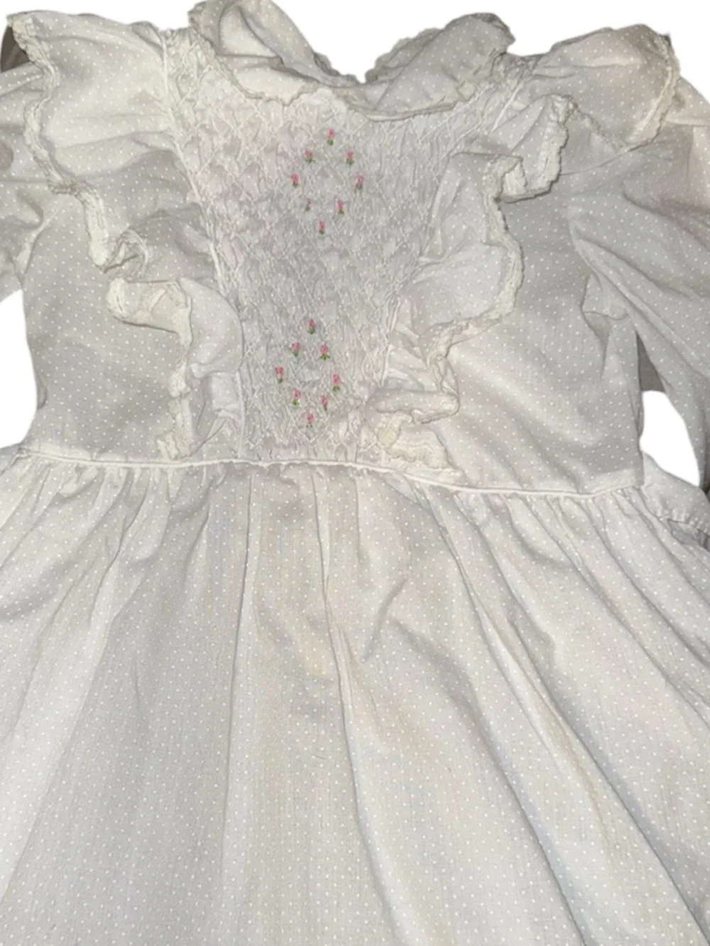 Vintage Girls 6x White Ruffle swiss dot, Smocked Dress, So cute!
